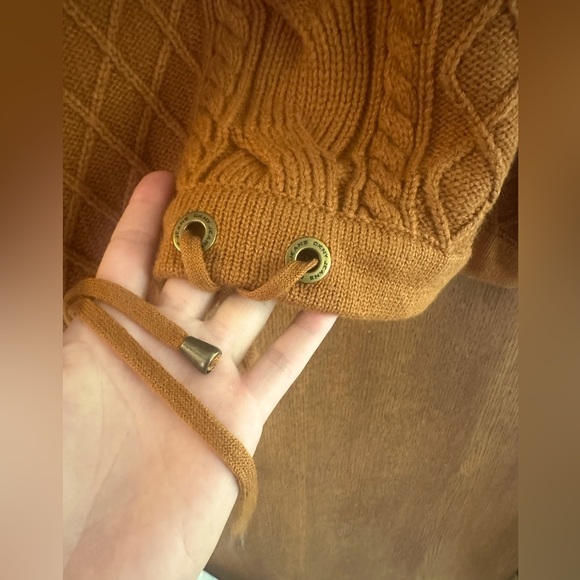 NWT DKNY Chunky Knit Cropped Sweater Drawstring on Bottom Cable Details size 1X - Picture 4 of 7